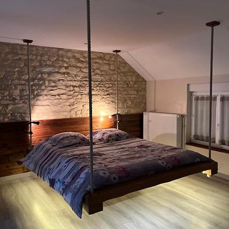 La Fauconniere Bed & Breakfast Brécy Dış mekan fotoğraf